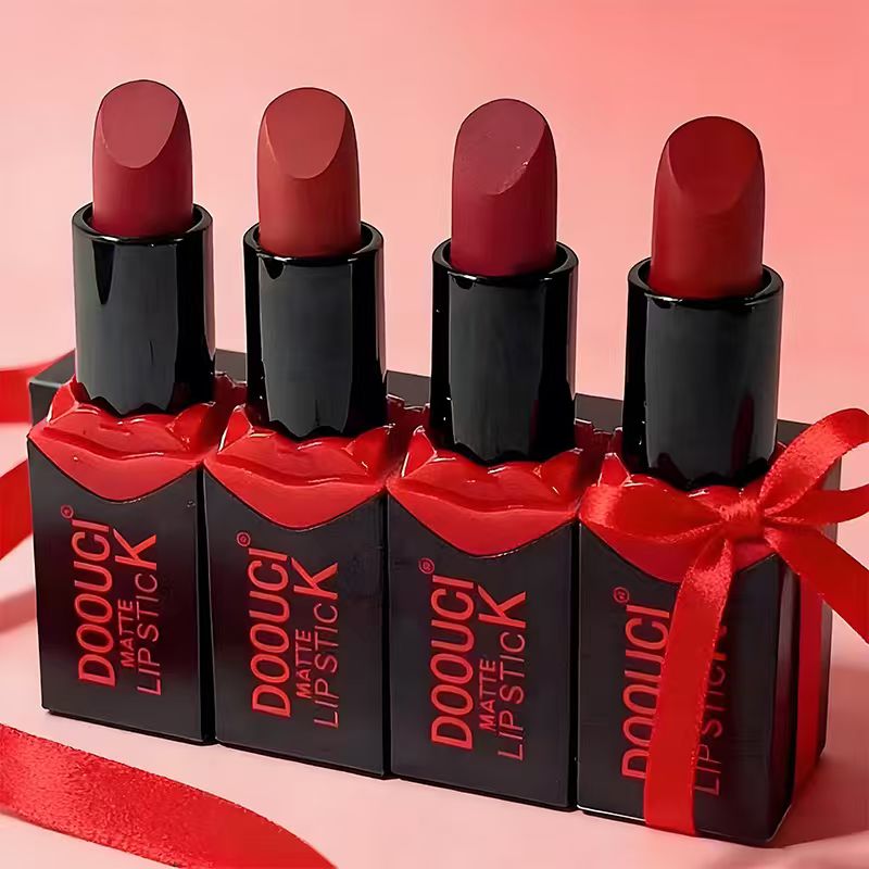 [Out of stock, Minimum order: 12,000 pcs]DOOUCI Black Casket Red Lip Lipstick