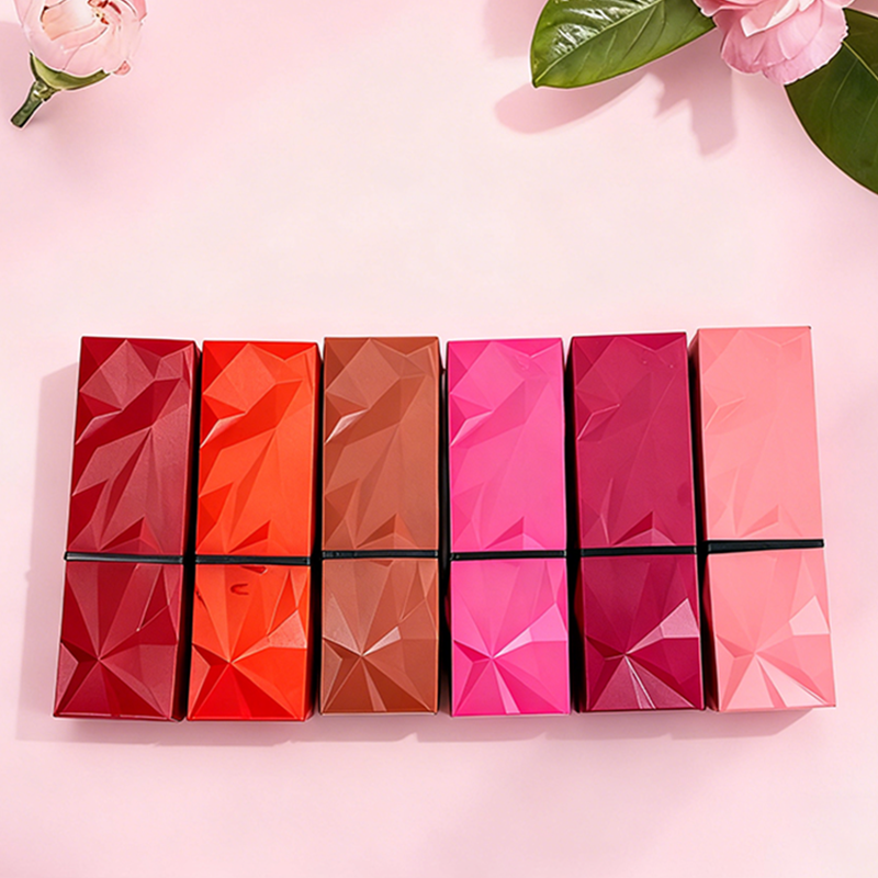 [Minimum order: 8,000 pcs]Diamond-Cut Luxe Scented Lipstick