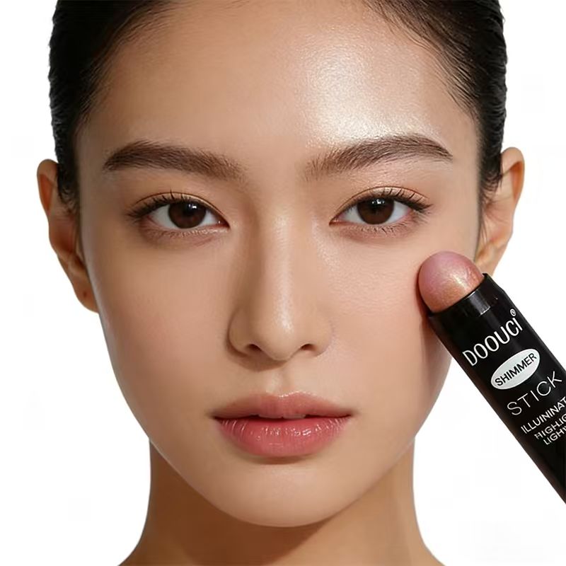 [Minimum order: 8,000 pcs]DOOUCI Twist-Glow Smooth Highlight Stick