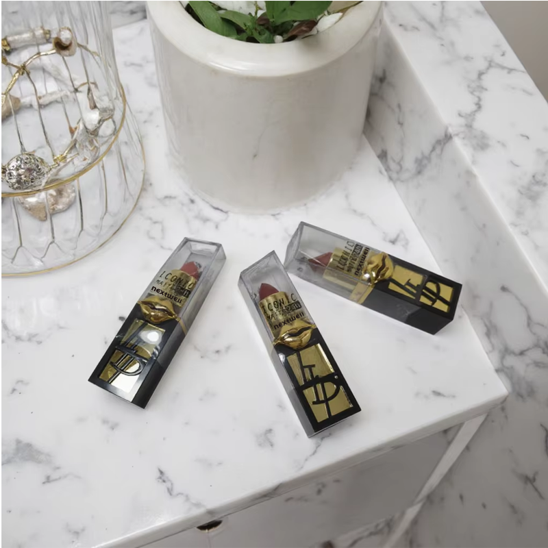 [Minimum order quantity: 12,000 pcs]NEXTWELL Luxury Gold Imprint Matte Lip Stick